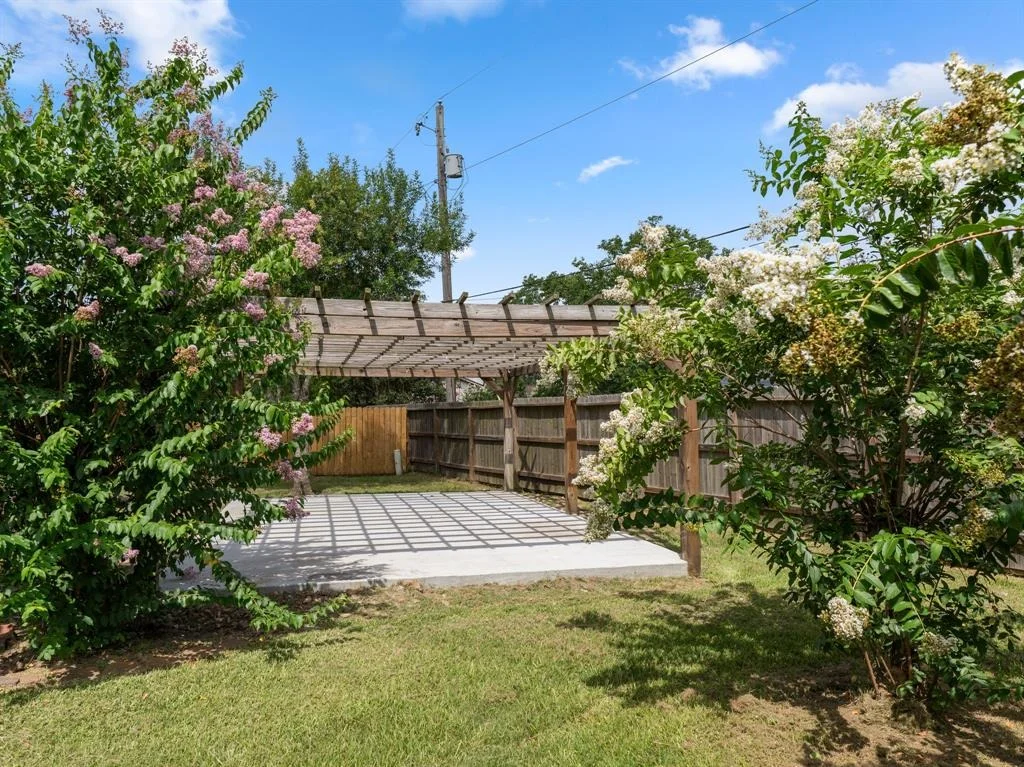 Photo of 2317 Phoenix Drive