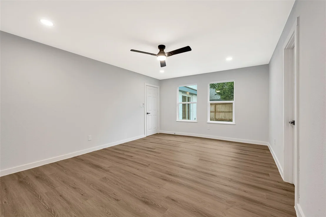 Photo of 3415 Lapstone Drive