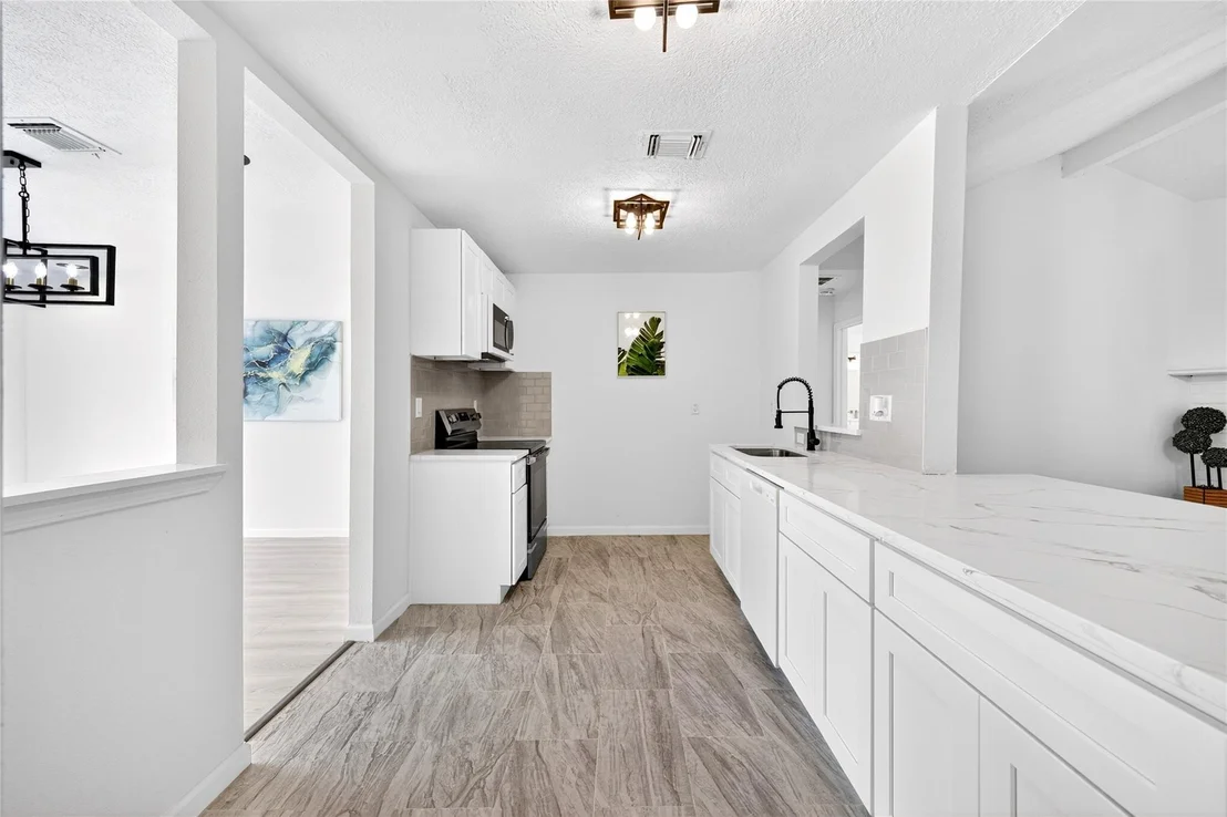 Photo of 11602 Brookledge Drive