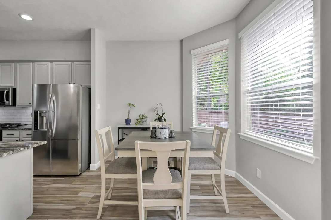 Photo of 34 W Prairie Dawn Circle