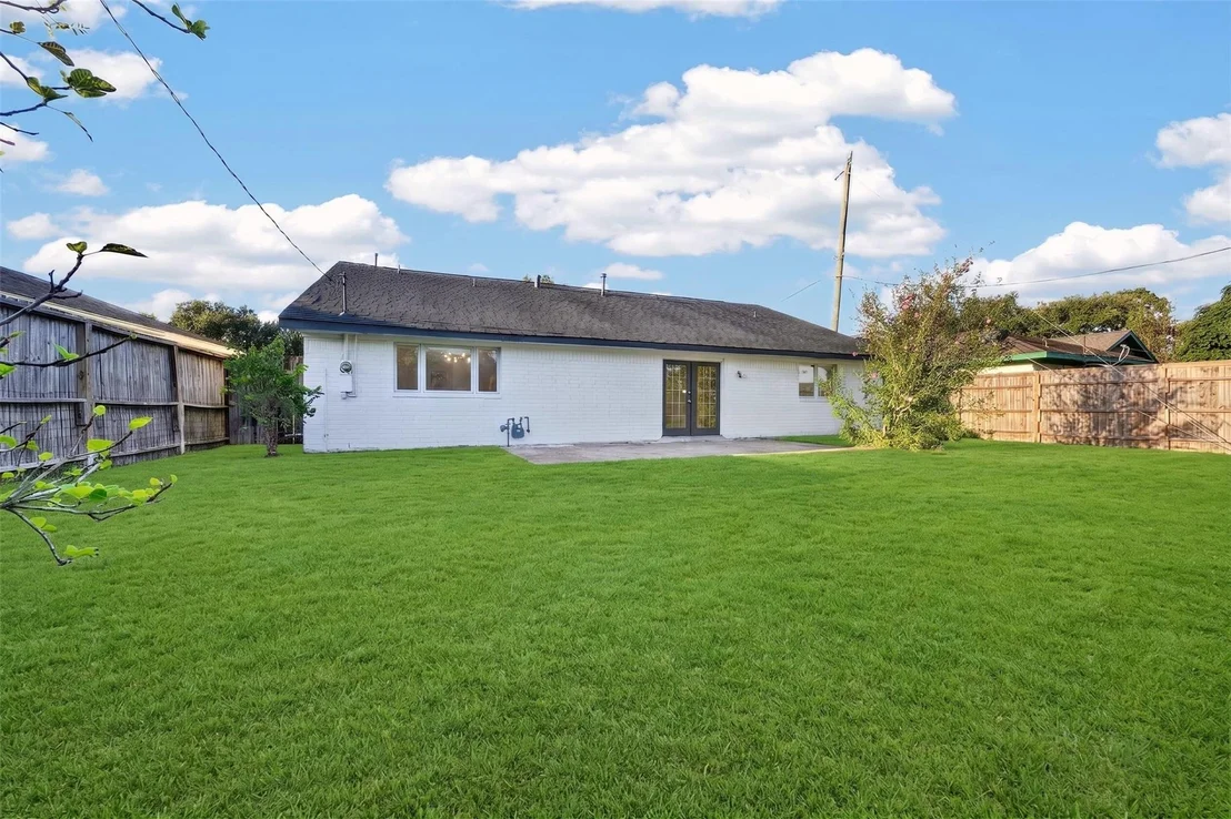 Photo of 12026 Sela Lane