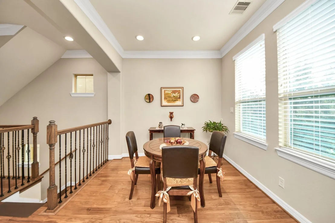 Photo of 12255 Oxford Crescent Circle