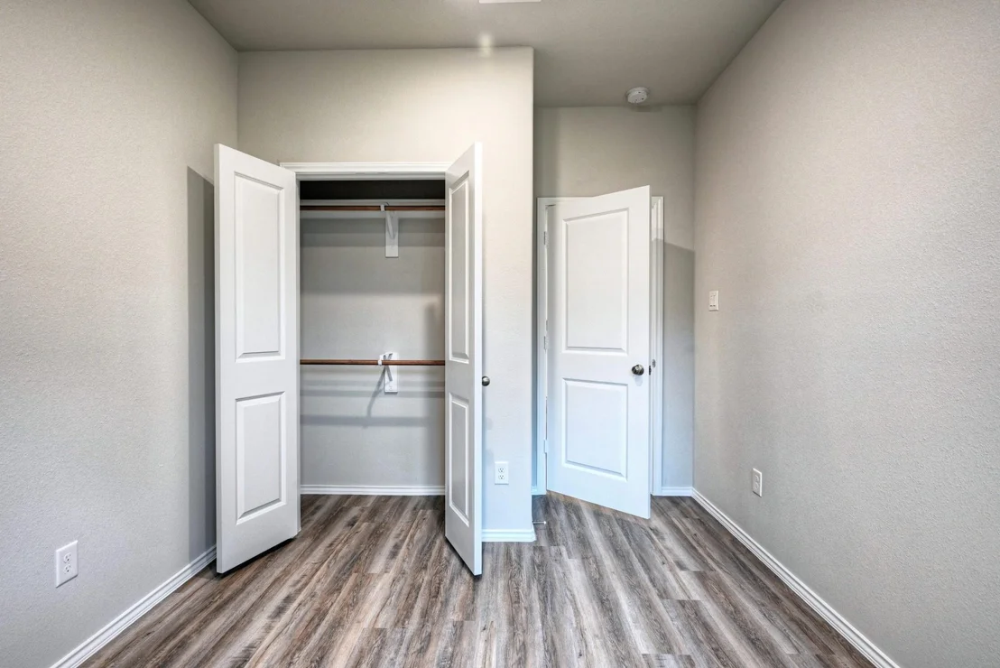 Photo of 11724 White Cedar Street