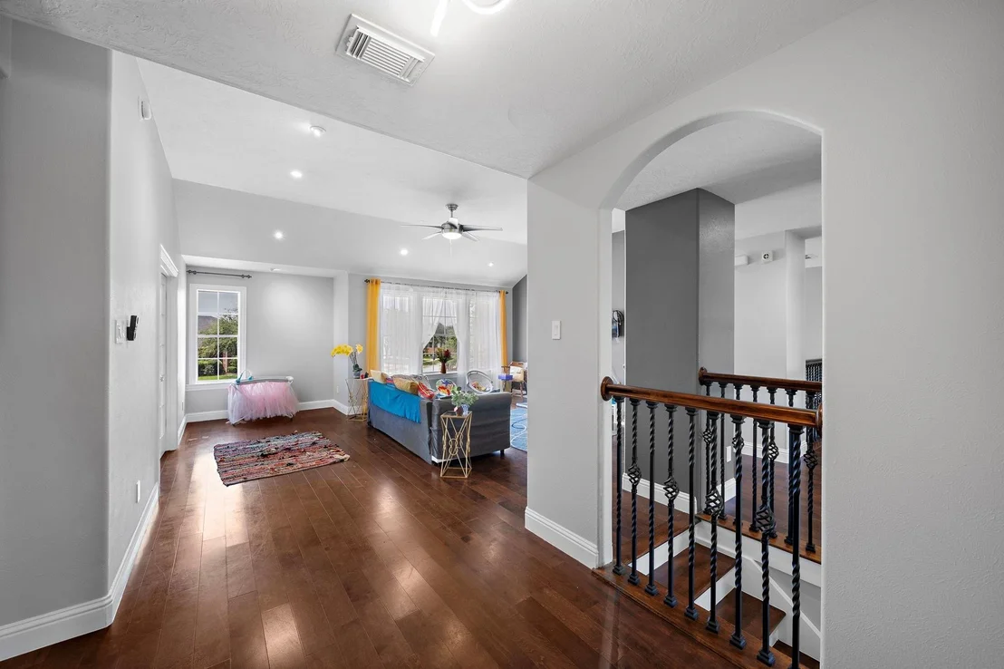 Photo of 815 Arlington Lane