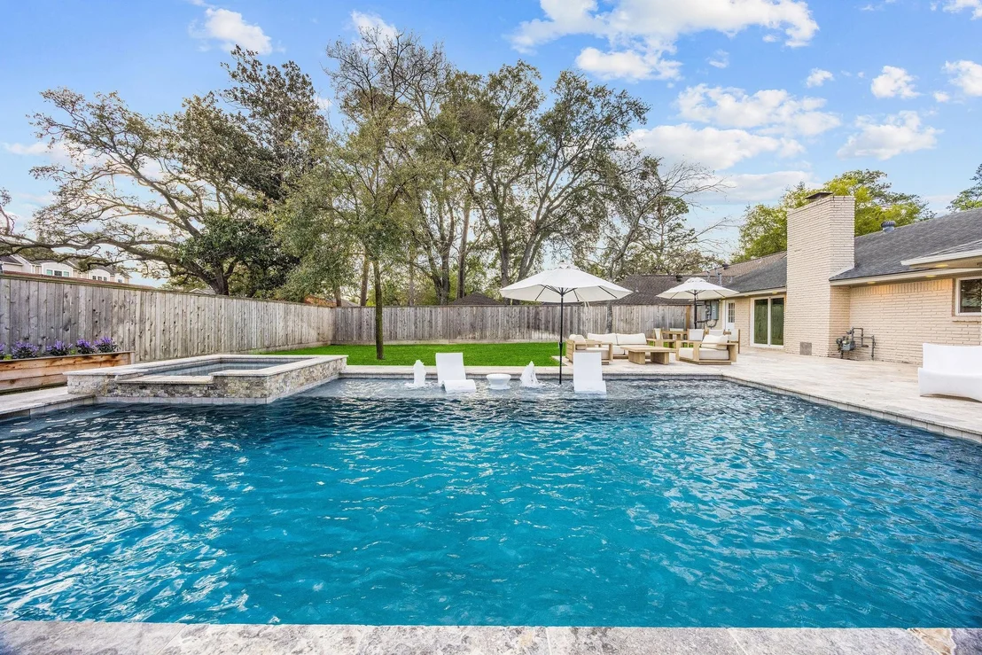 Photo of 10207 Oakpoint Drive