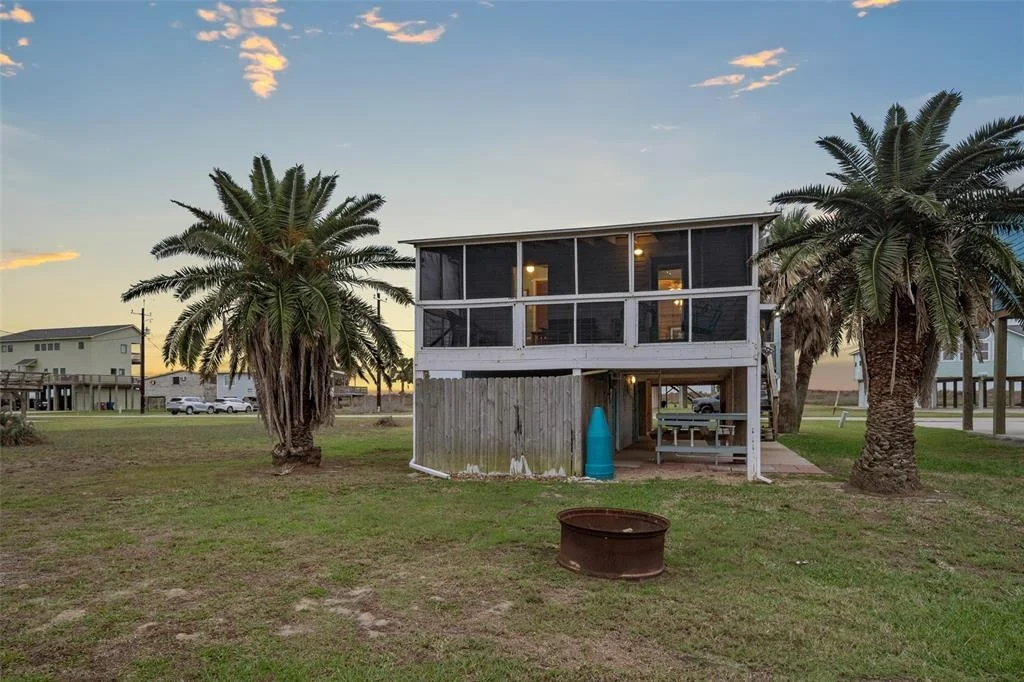 Photo of 385 Beachfront Drive
