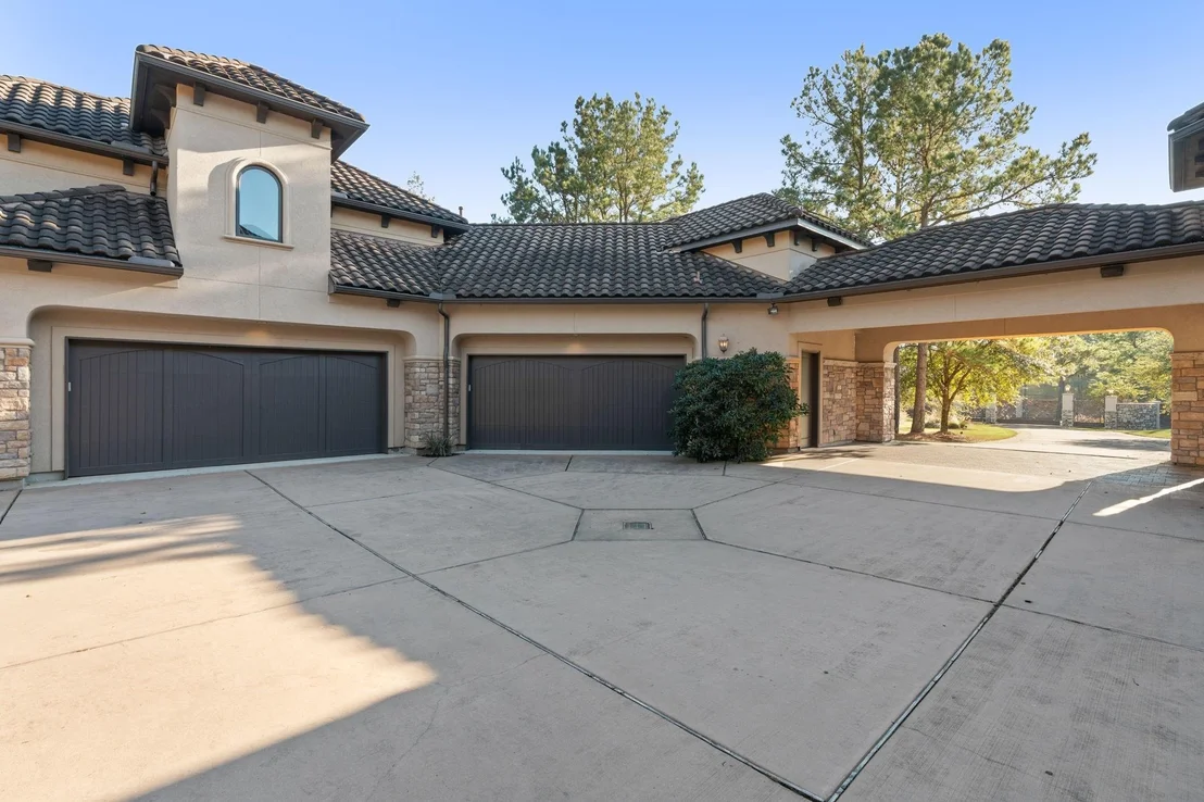 Photo of 7918 Red Bay Circle