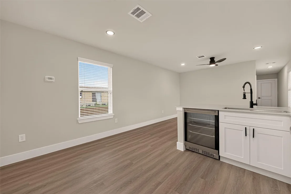Photo of 1269 Road 5714