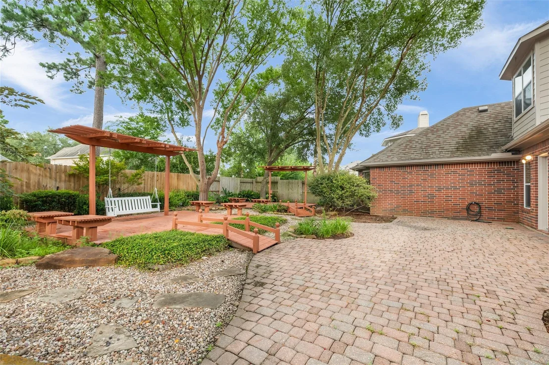 Photo of 6518 Briarstone Lane