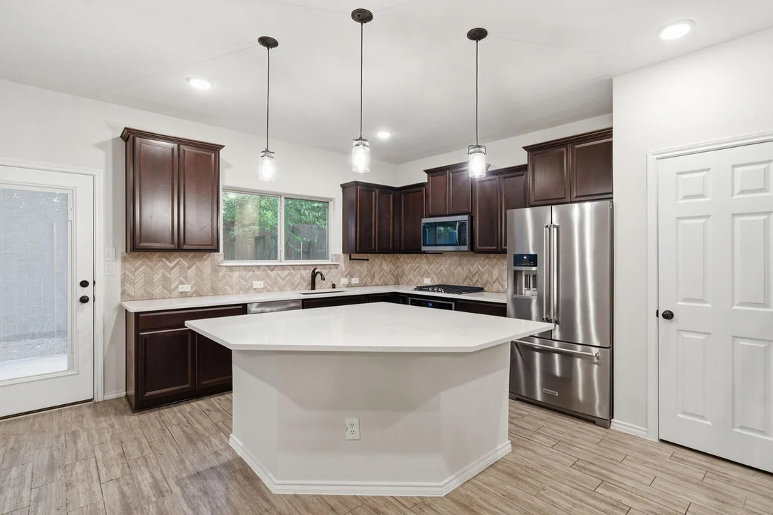 Photo of 8663 Cedardale Park Drive