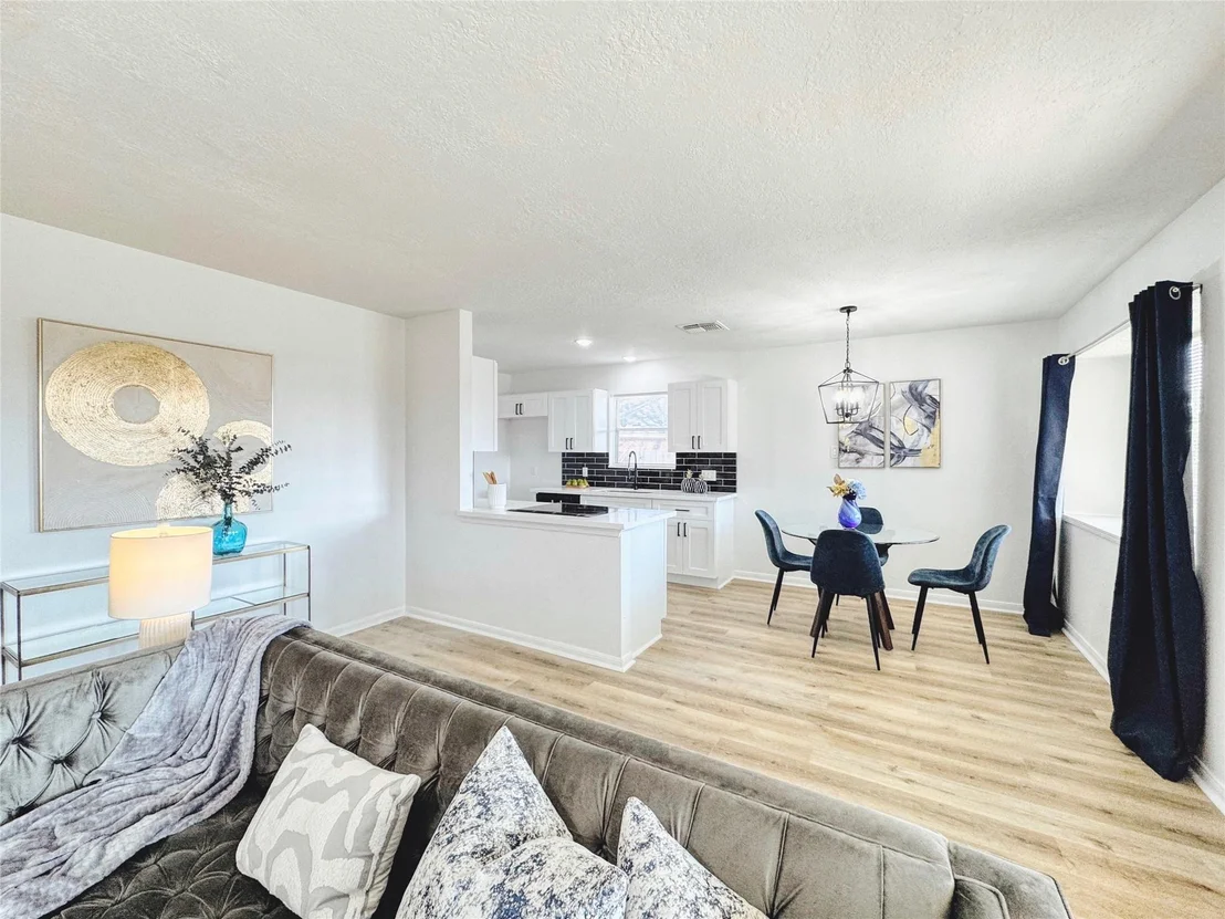 Photo of 3739 Moonlite Drive