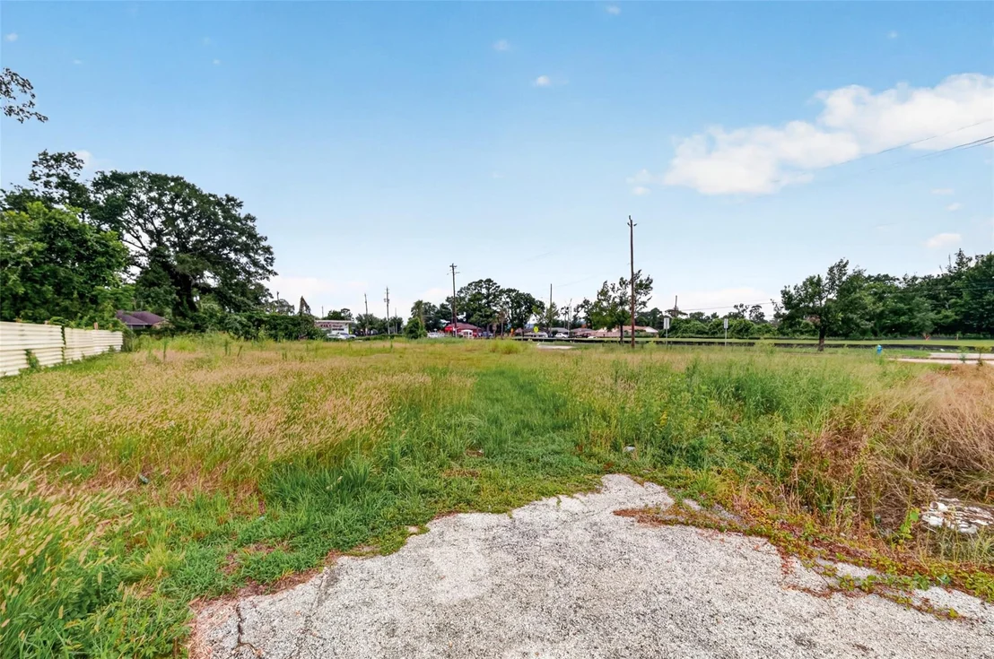 Photo of 6110 Tidwell Road