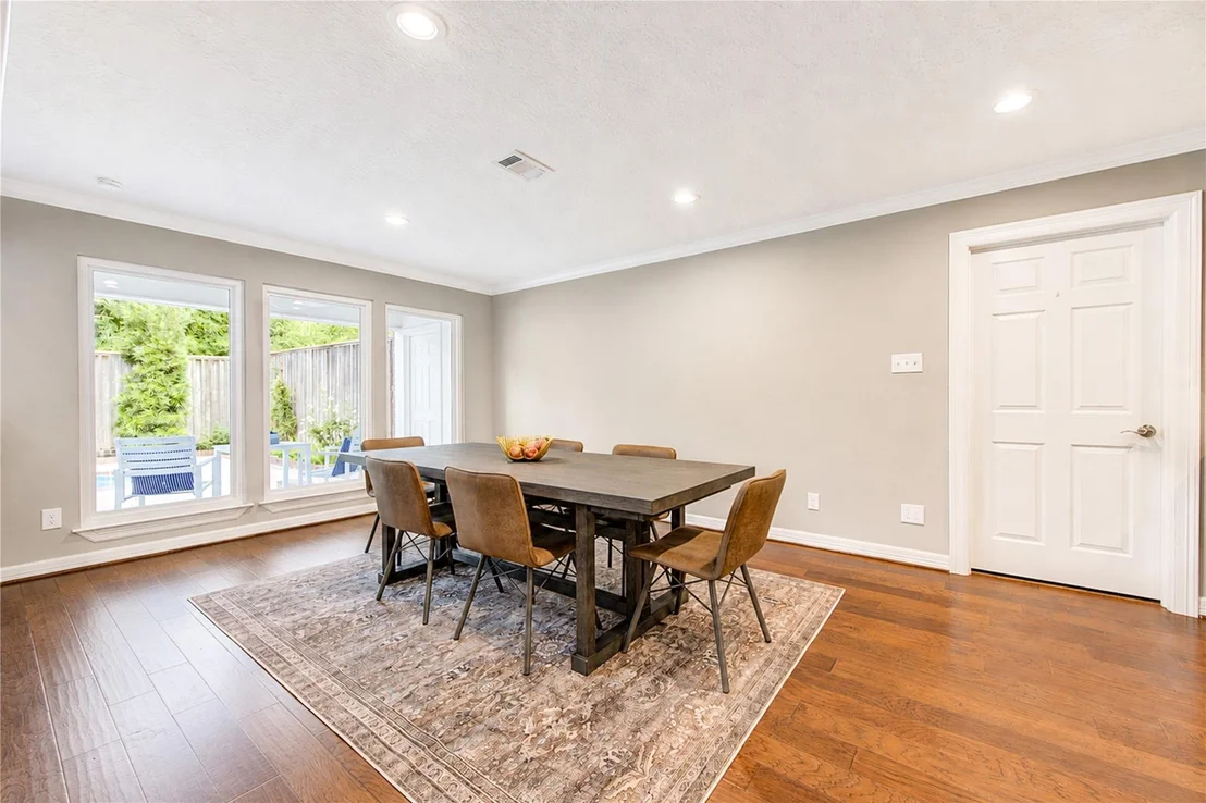 Photo of 926 Ivy Wall Drive