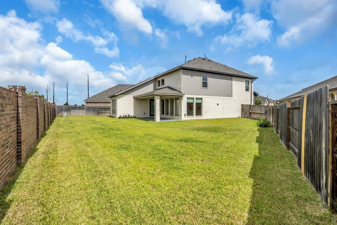 Photo of 8702 Harbor Pines Drive