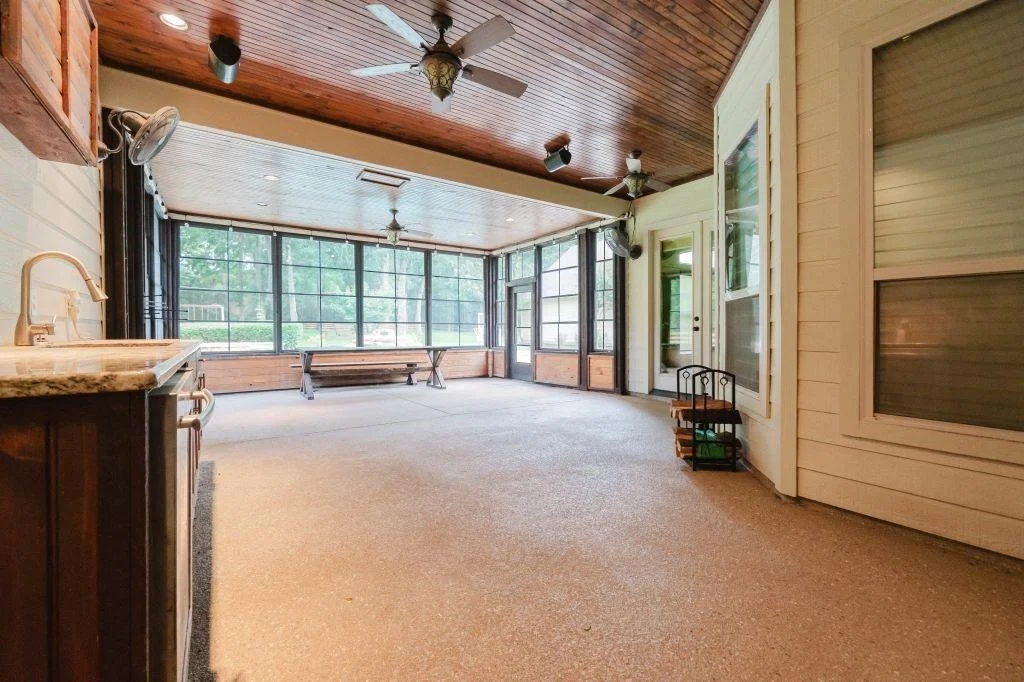 Photo of 7619 Lorna Road