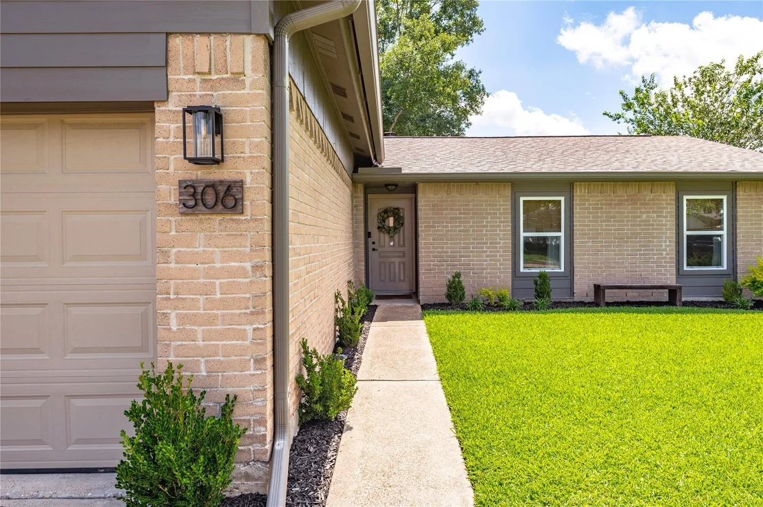 Photo of 306 Morningside Drive