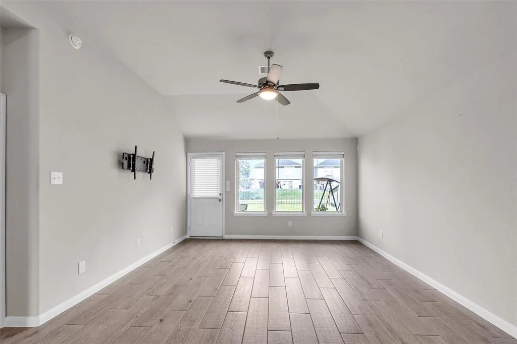 Photo of 5130 Yellow Rays Trail