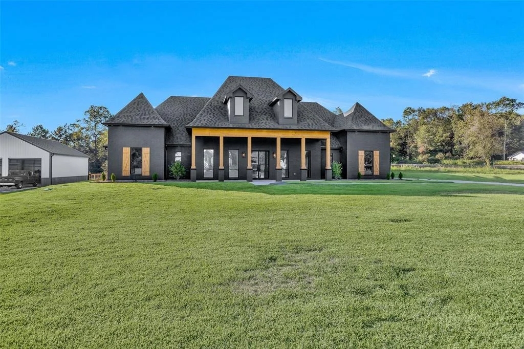 Photo of 80 Quiet Springs Trail