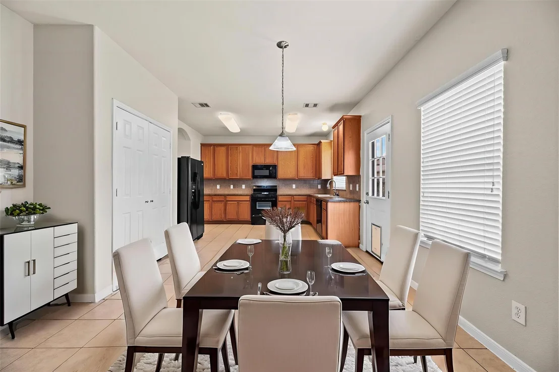 Photo of 1619 Palisade Green Drive