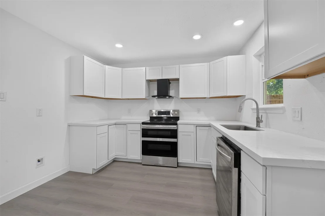 Photo of 4247 Rosegate Drive