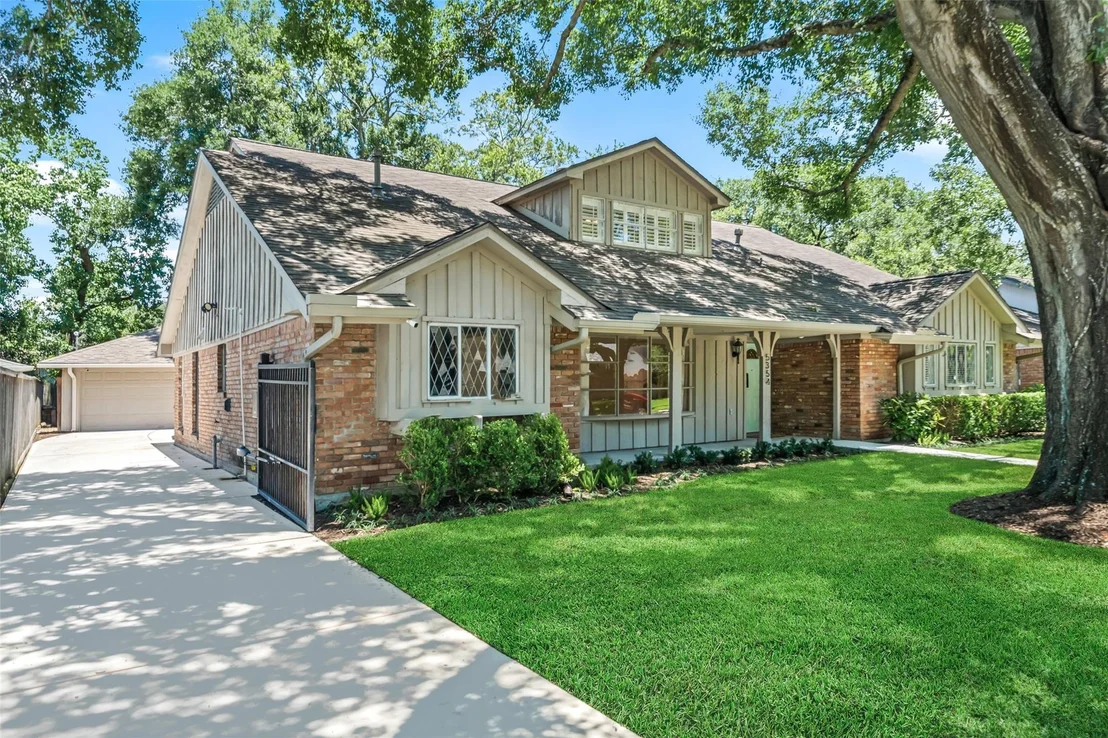 Photo of 5354 Dumfries Drive