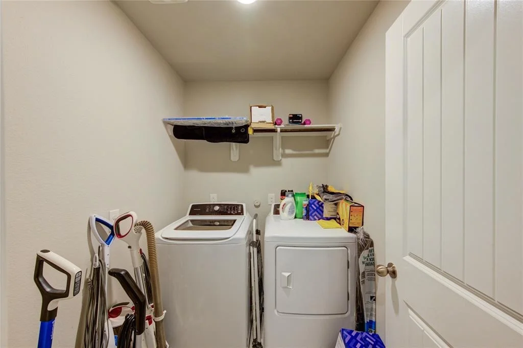 Photo of 9011 Hemlock Drive