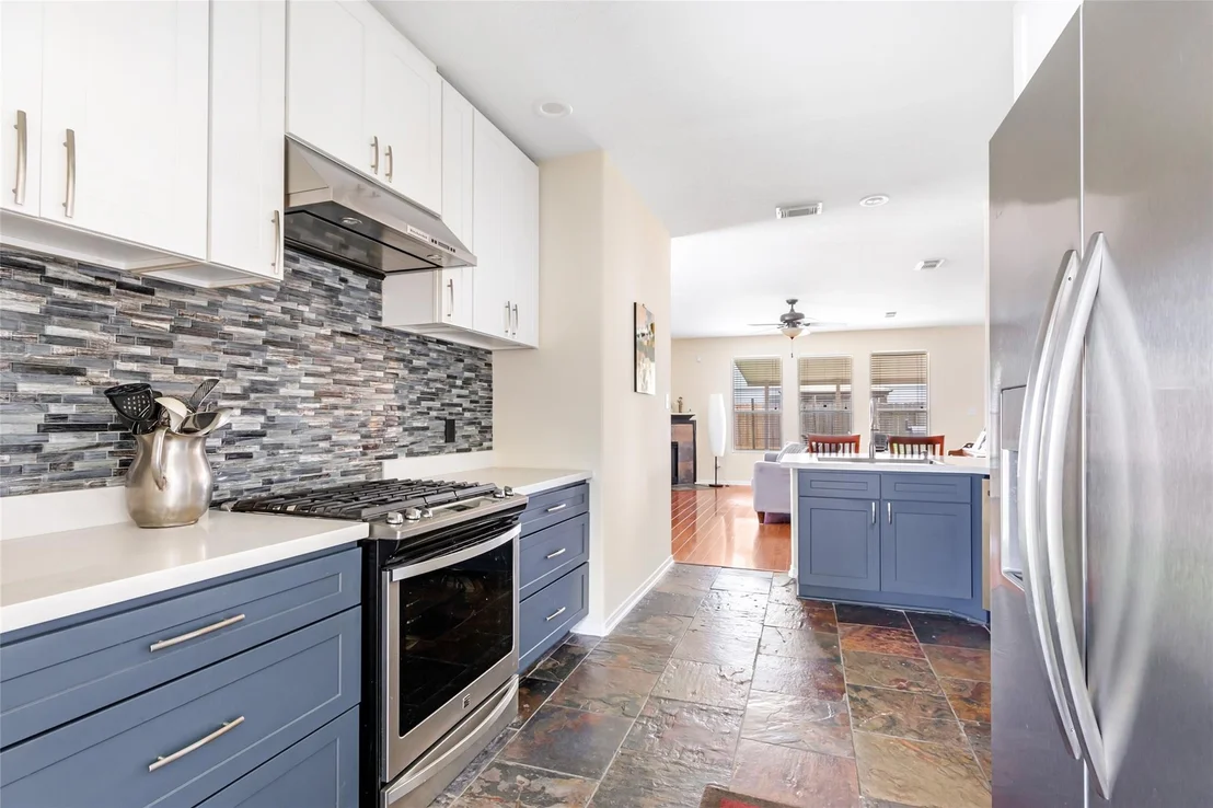 Photo of 12122 Landsdown Ridge Way