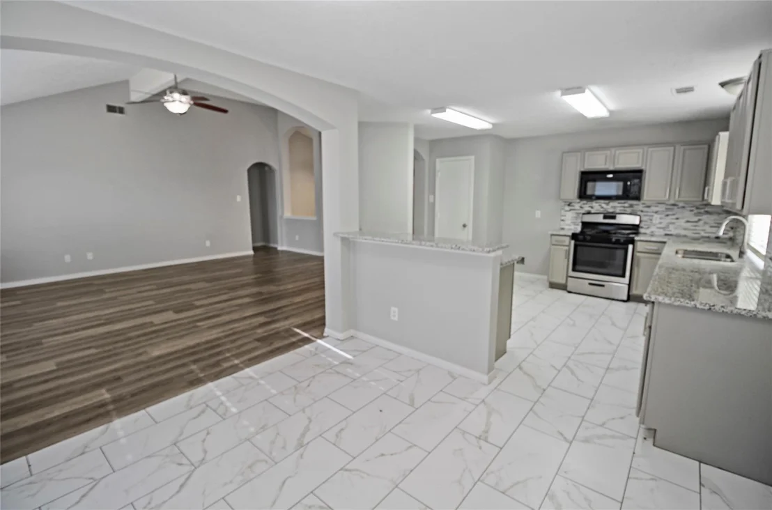 Photo of 20418 Cherry Haven Circle