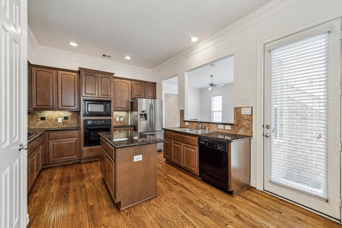 Photo of 3203 Holly Path Drive