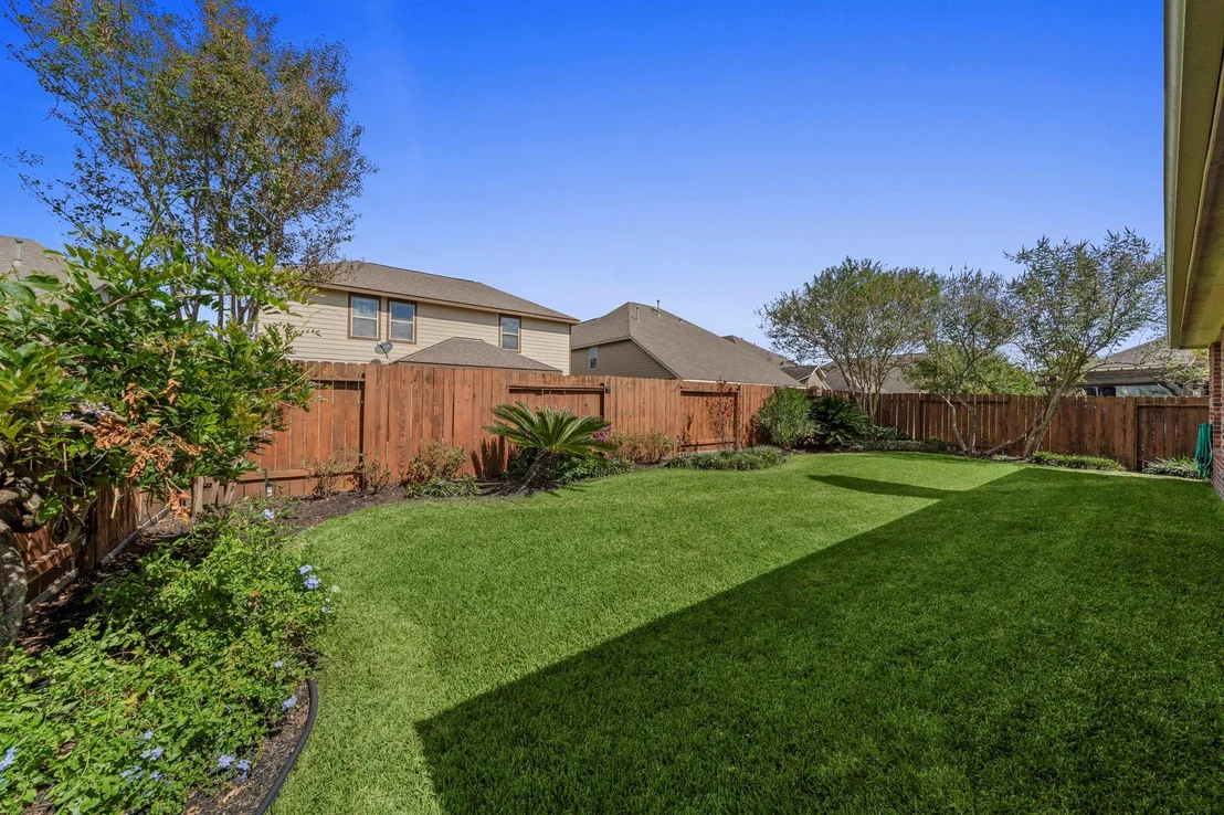 Photo of 14711 Yellow Begonia Drive