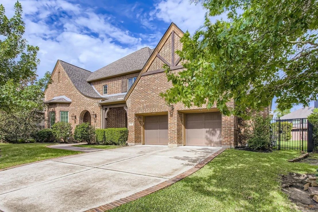 Photo of 6 Freestone Stream Place
