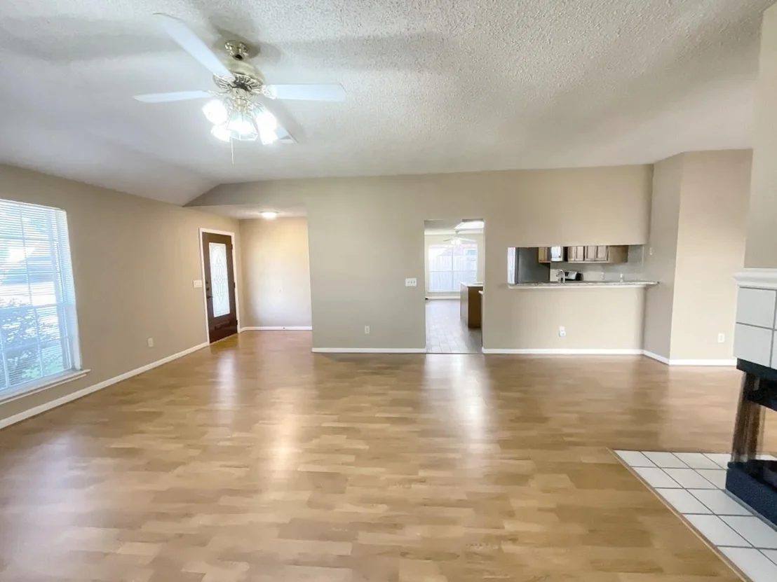 Photo of 18083 Holly Forest Drive