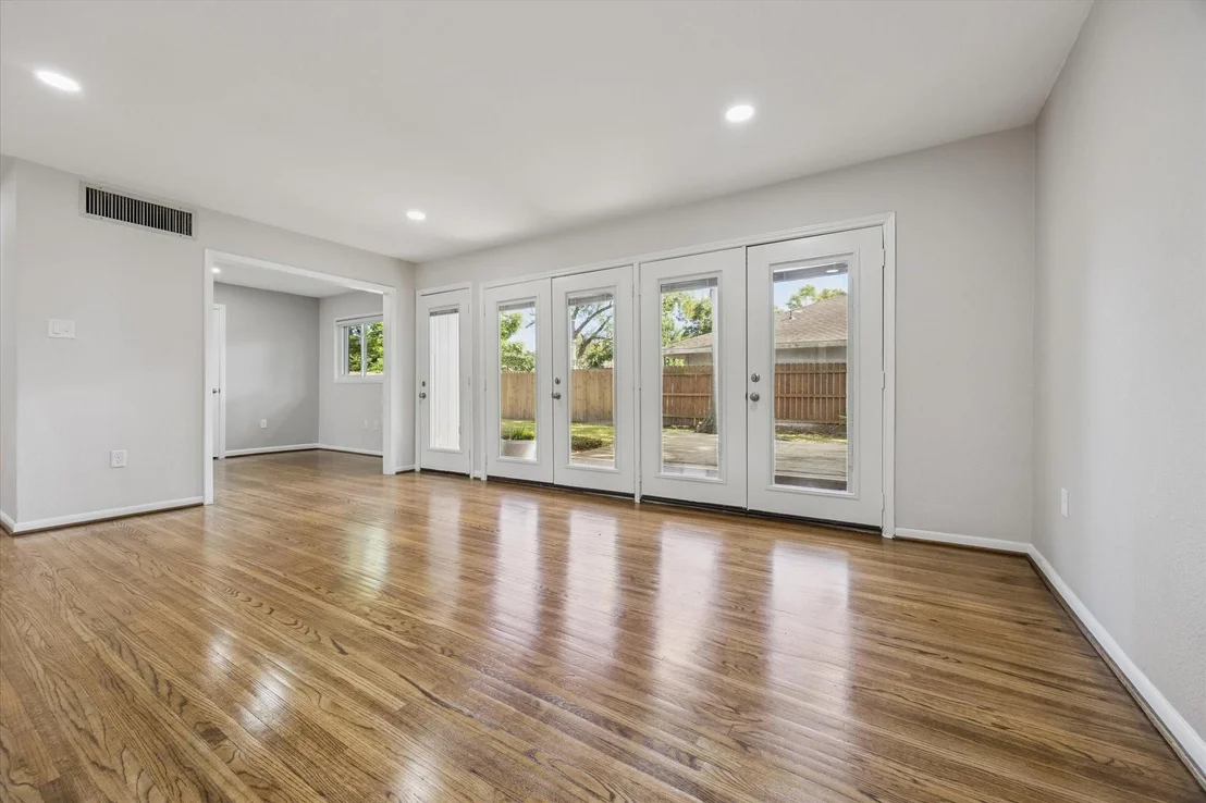 Photo of 8621 Bob White Drive
