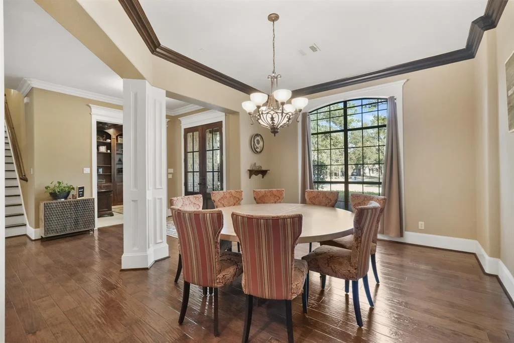 Photo of 28603 Waterbend Court