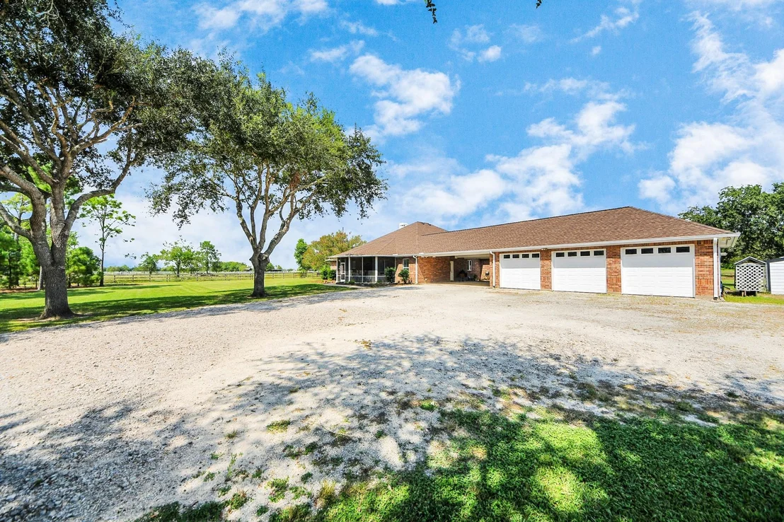 Photo of 7511 County Road 511