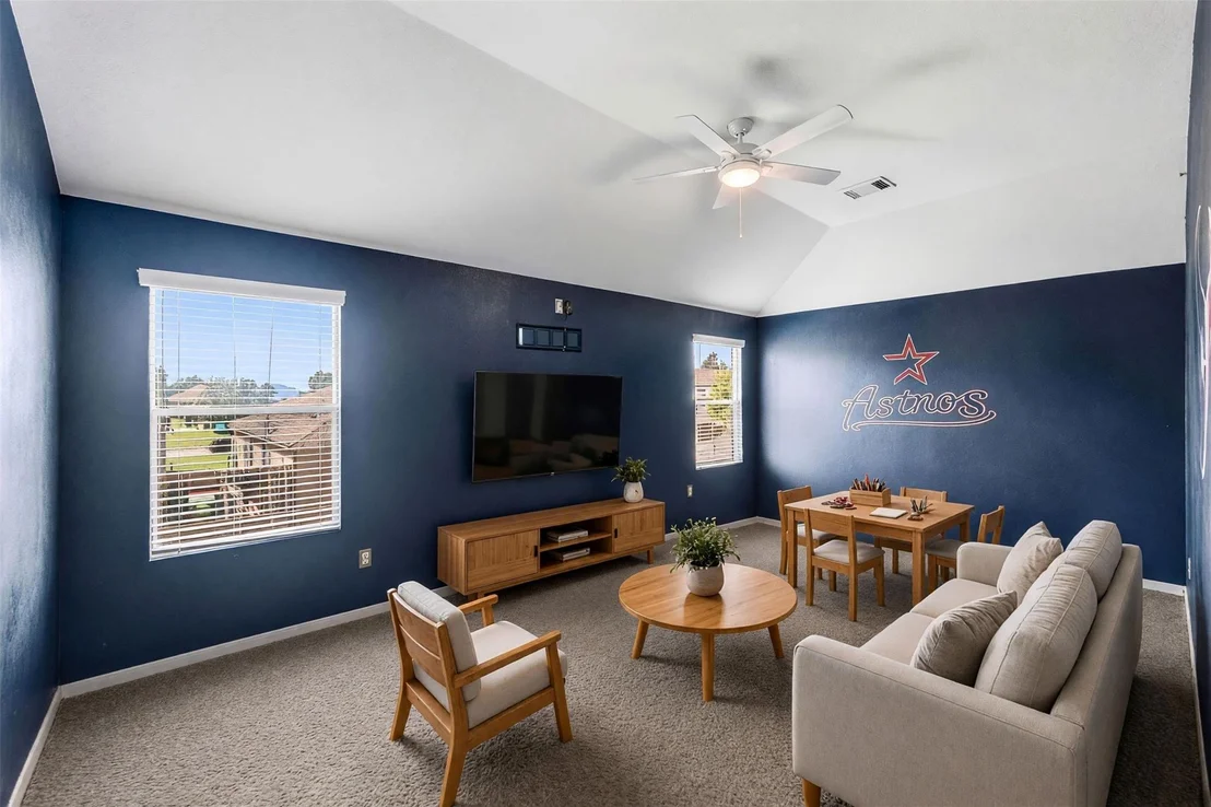 Photo of 18511 Grove Brook Lane