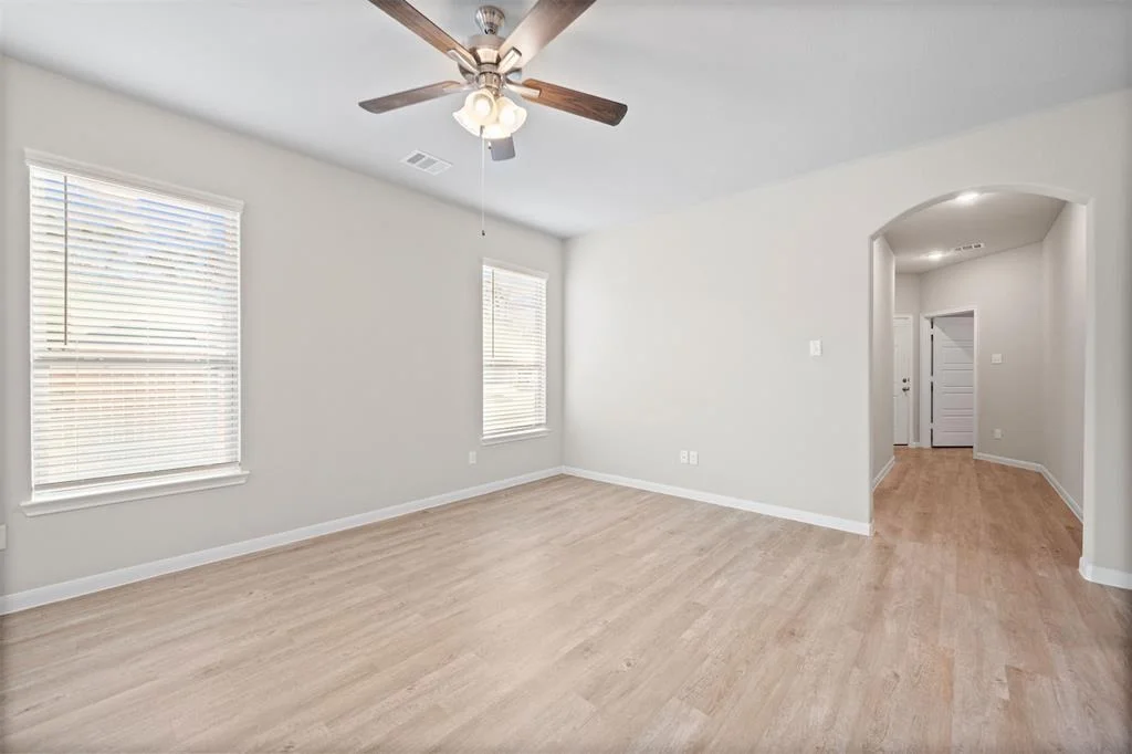 Photo of 204 Emerald Thicket Lane