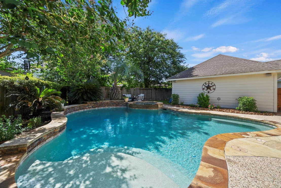 Photo of 11323 Chestnut Woods Trail