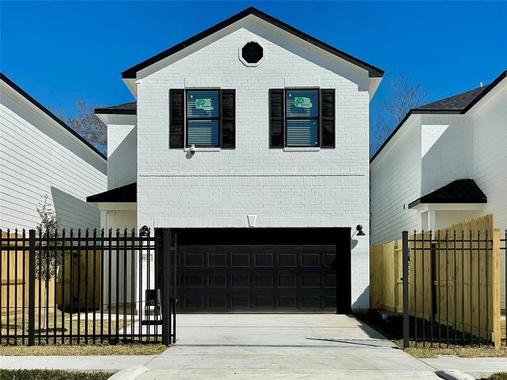 Photo of 8830 Curry Road