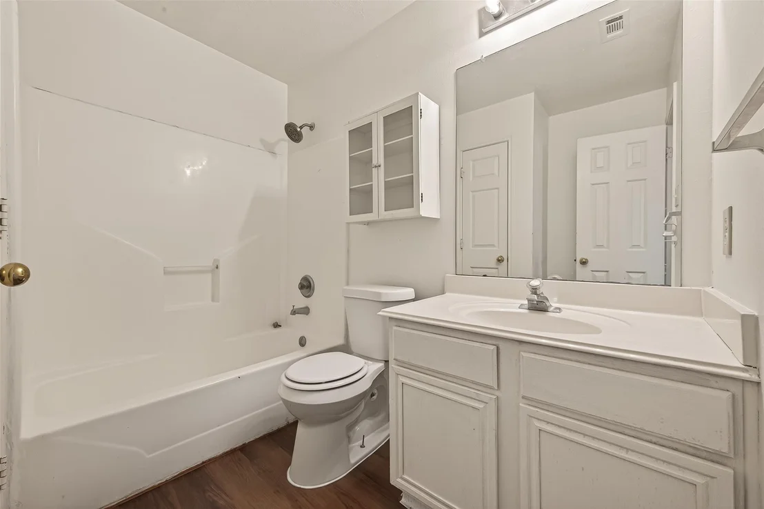 Photo of 15910 Clayton Bend Drive