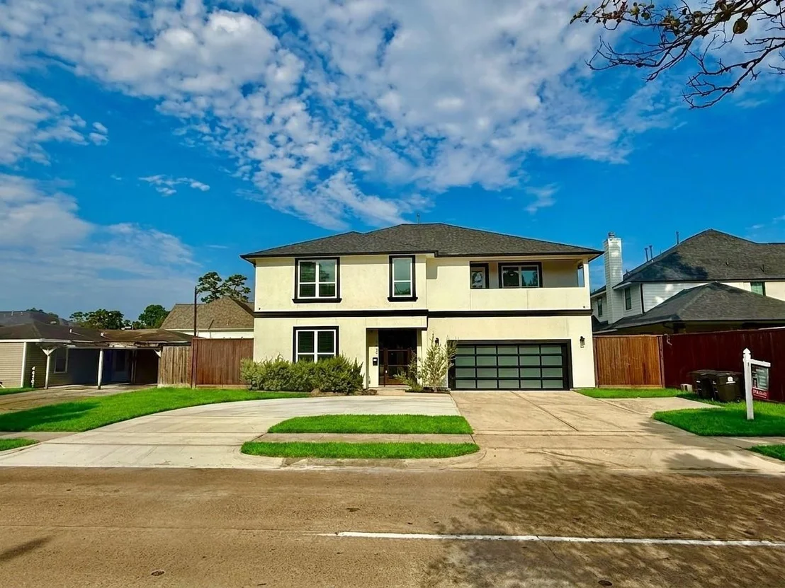 Photo of 4429 Ella Boulevard