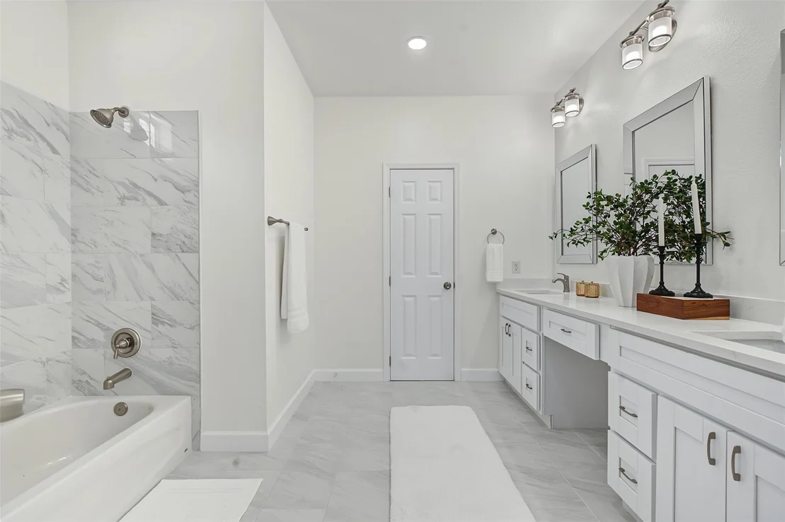Photo of 8159 Crestview Drive