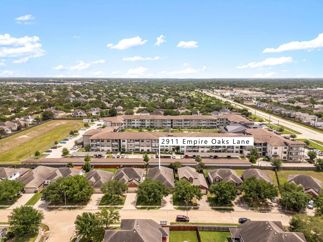 Photo of 2911 Empire Oaks Lane