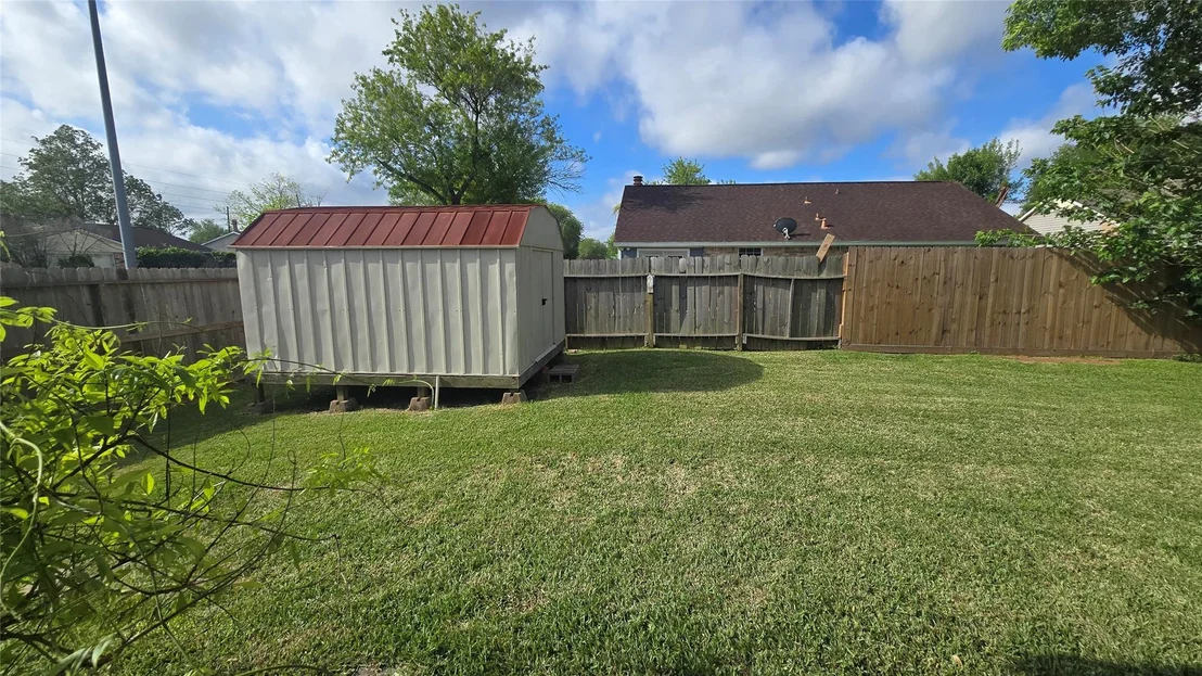 Photo of 6934 Tara Drive