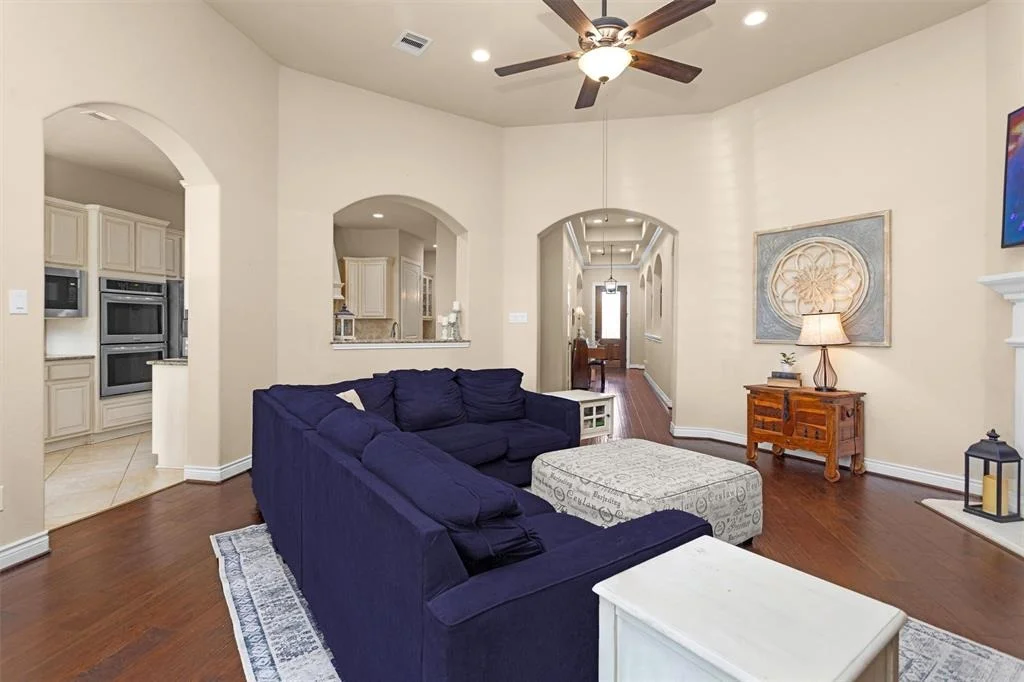 Photo of 40393 Mostyn Drive