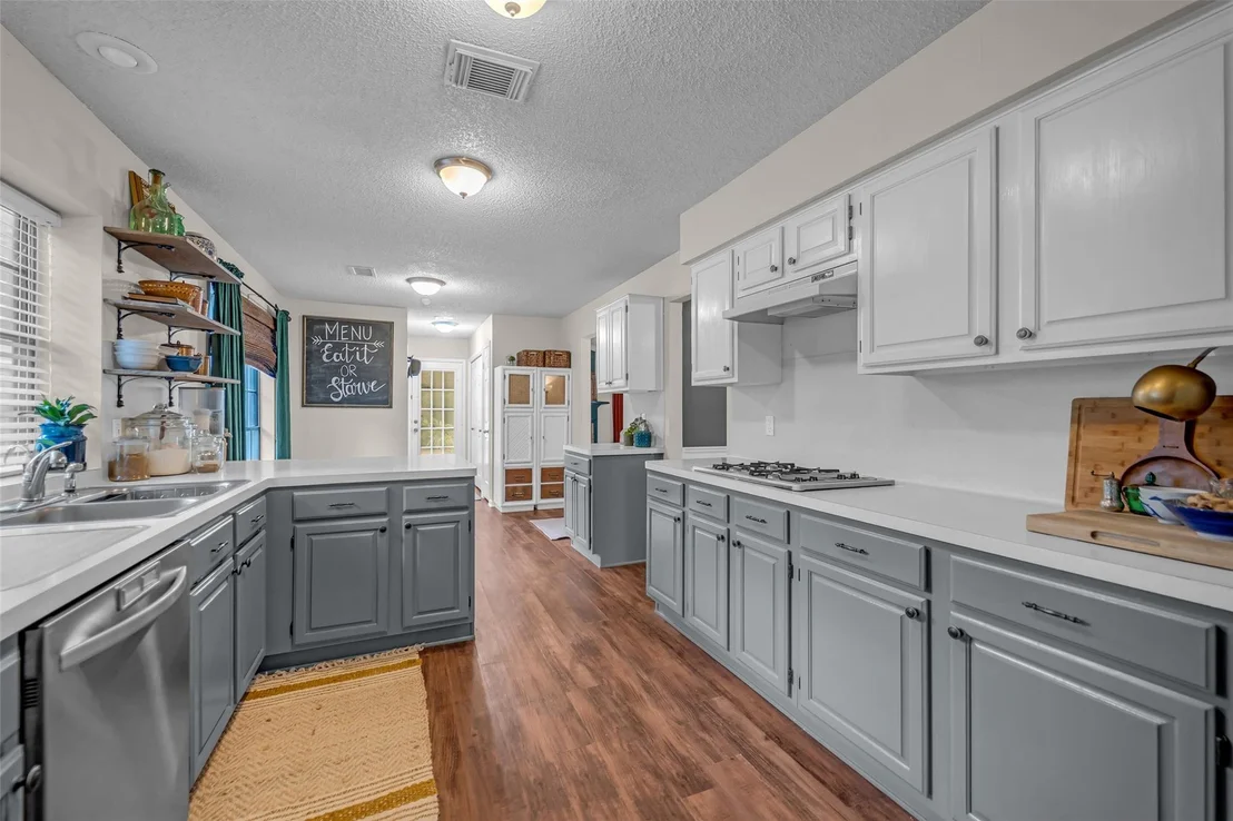 Photo of 15426 Freestone Peach Lane