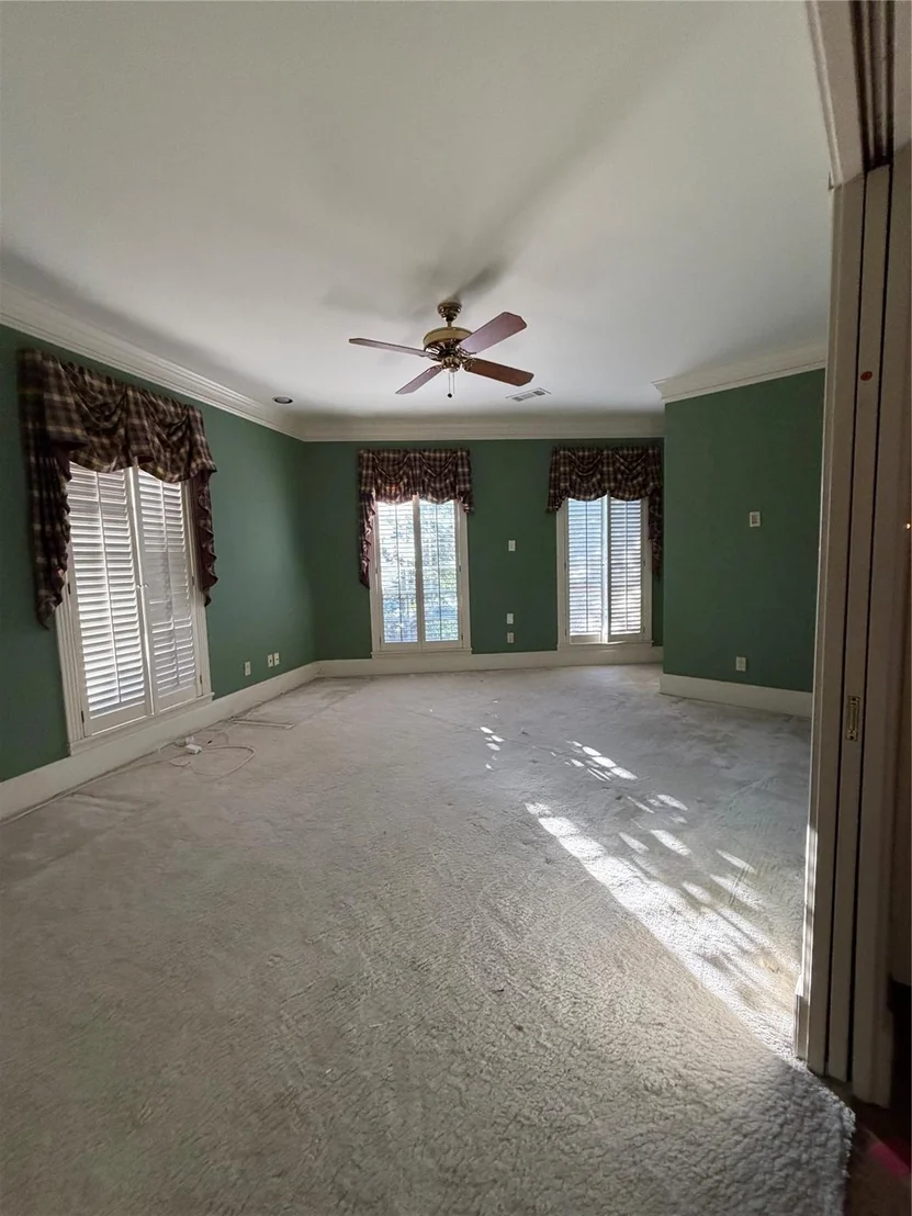 Photo of 1 Pine Briar Circle