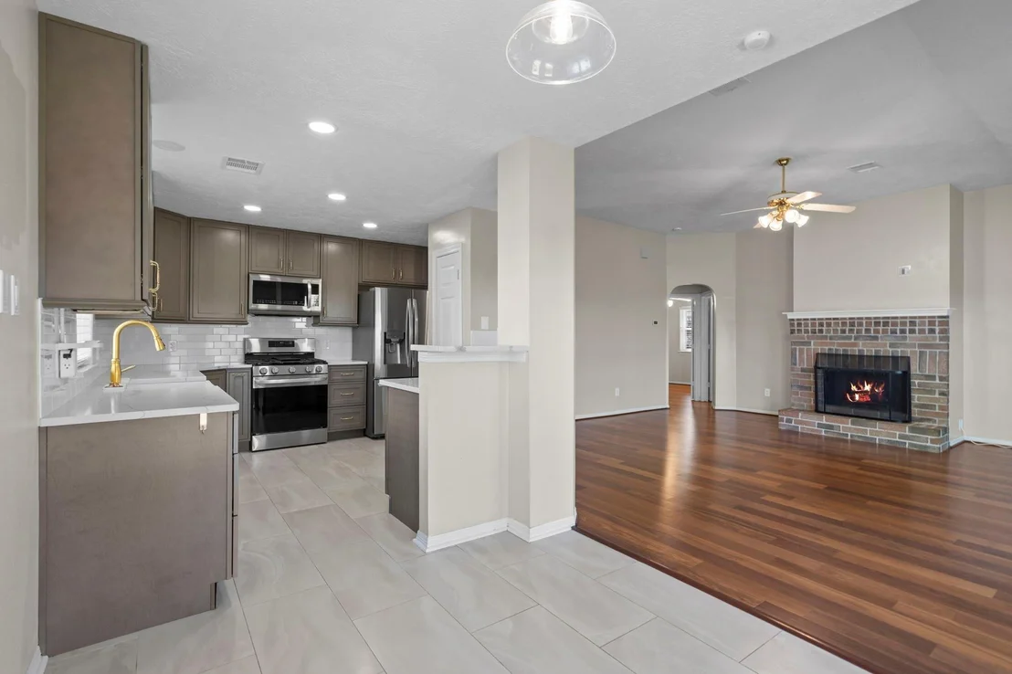 Photo of 6231 Pleasant Stream Drive