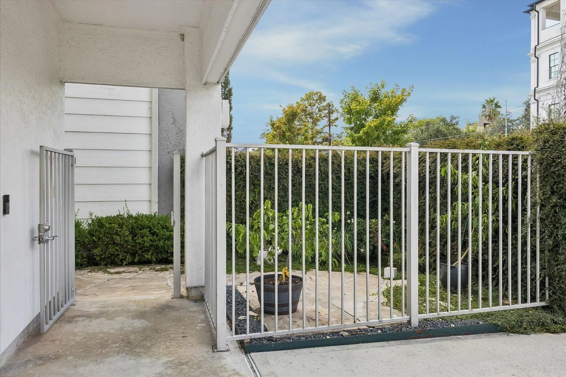 Photo of 5413 Jackson Street