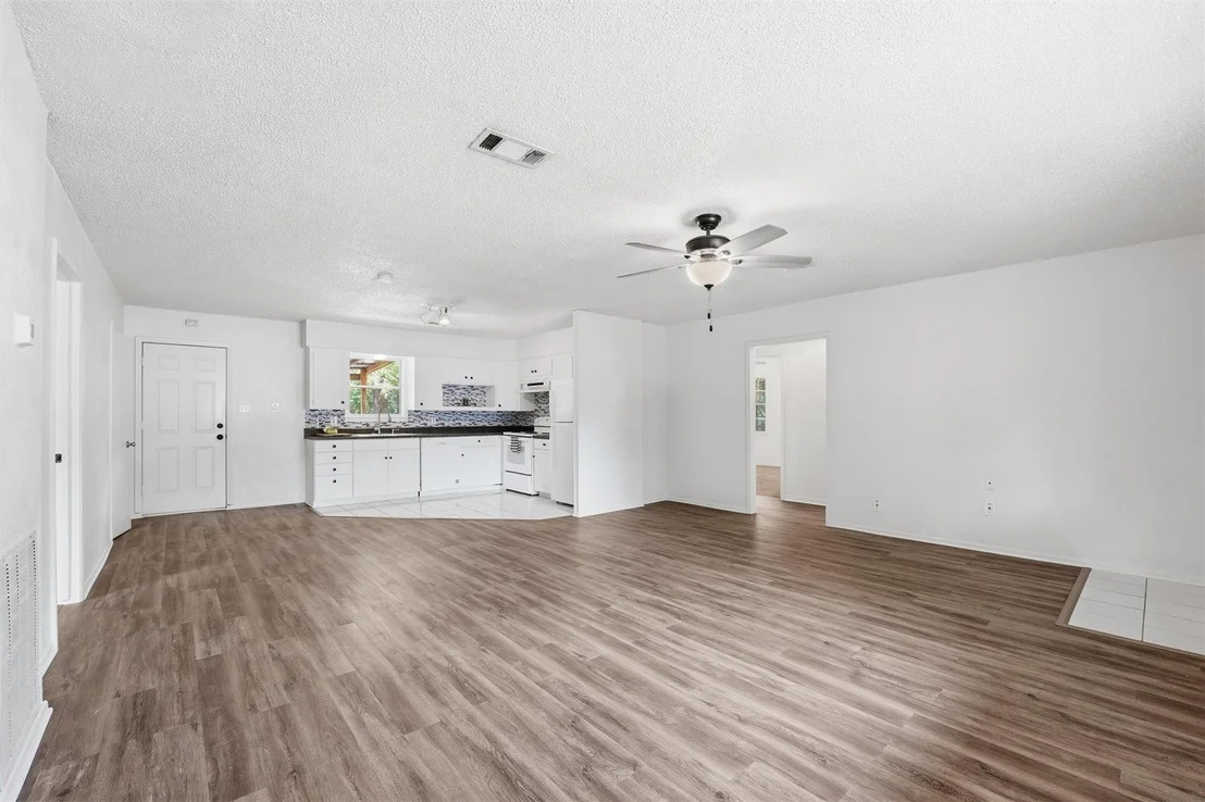 Photo of 6492 Bonanza Drive